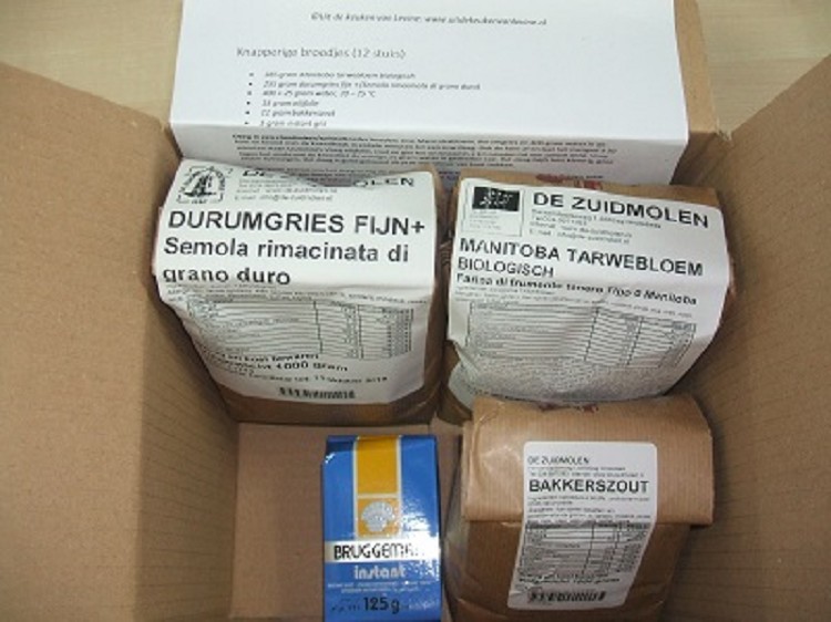 Bakpakket Knapperige broodjes.